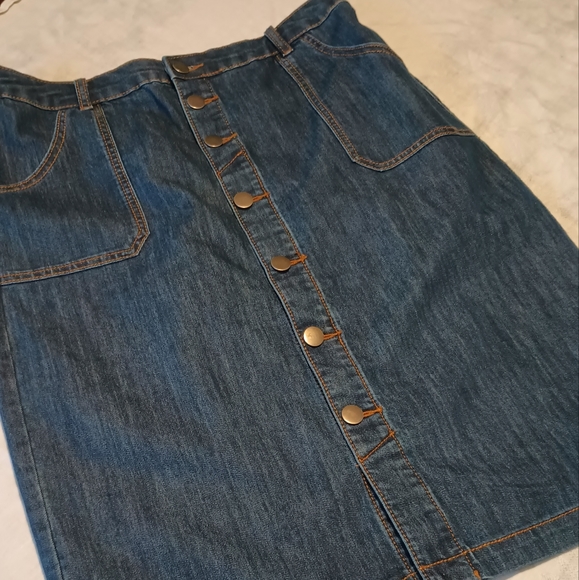 Christopher&banks denim skirt - Picture 5 of 6